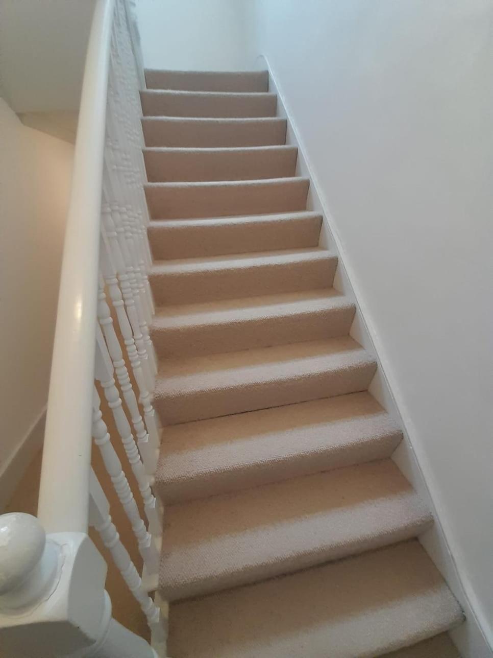 Charming Bright 2-bed Heritage Flat, Battersea Park, Londra