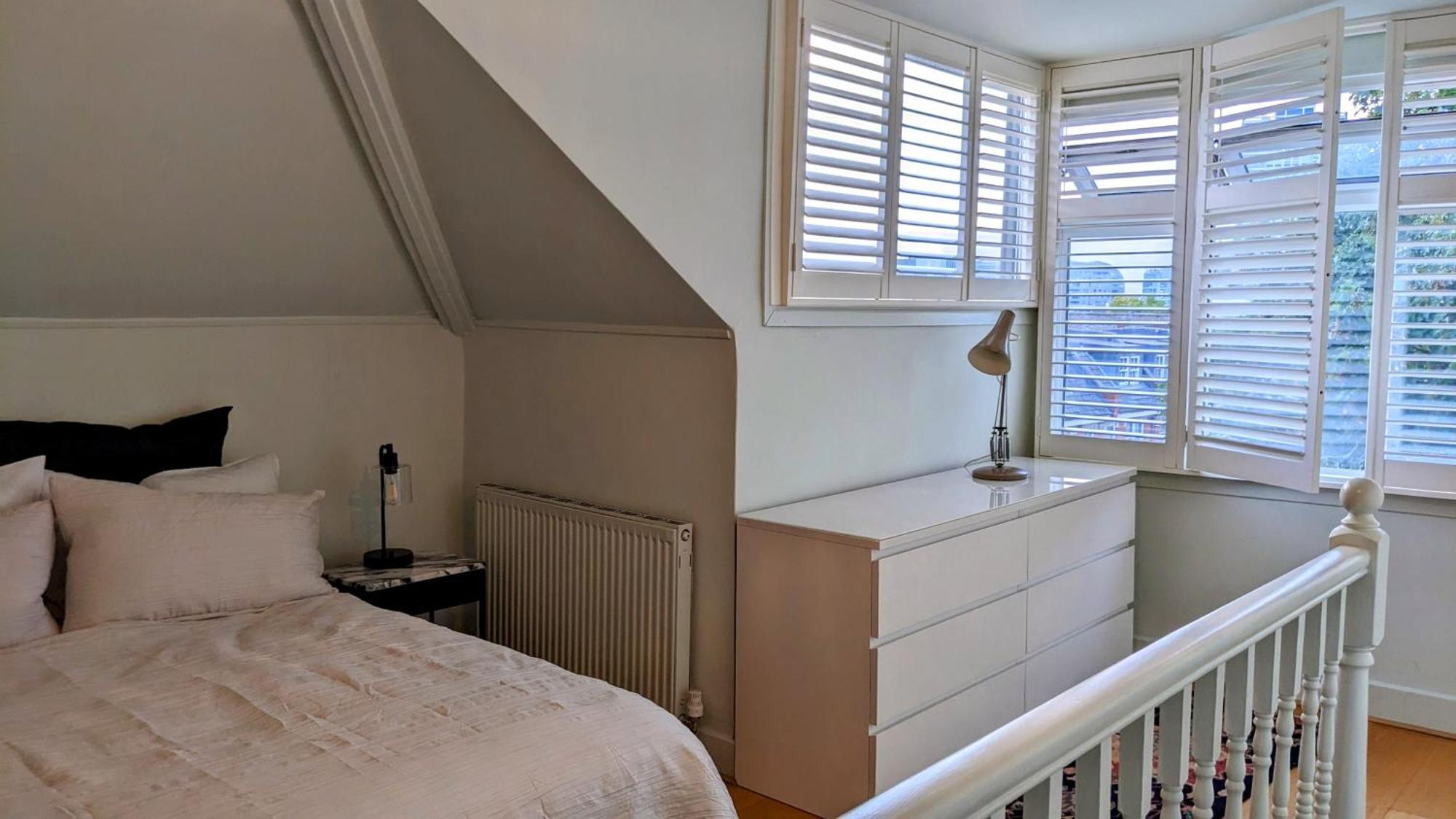 Charming Bright 2-bed Heritage Flat, Battersea Park, Appartamento Londra